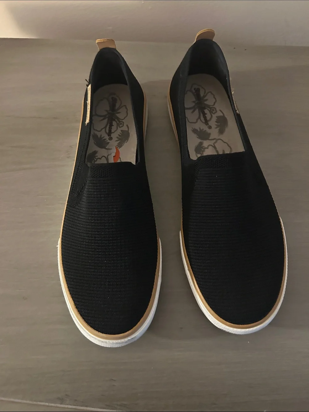 Tommy Bahama Black Slip-On Knit Loafers with Tan Trim